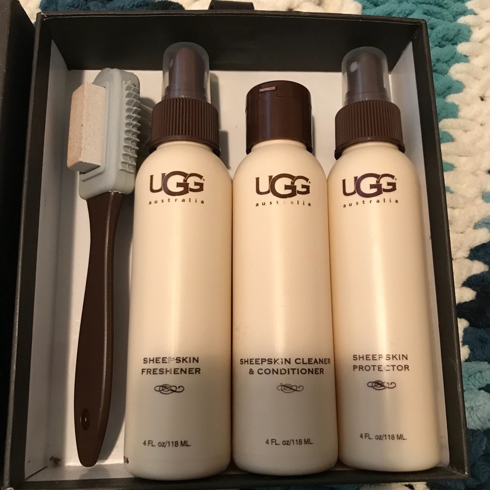 Ugg Sheepskin Care Kit